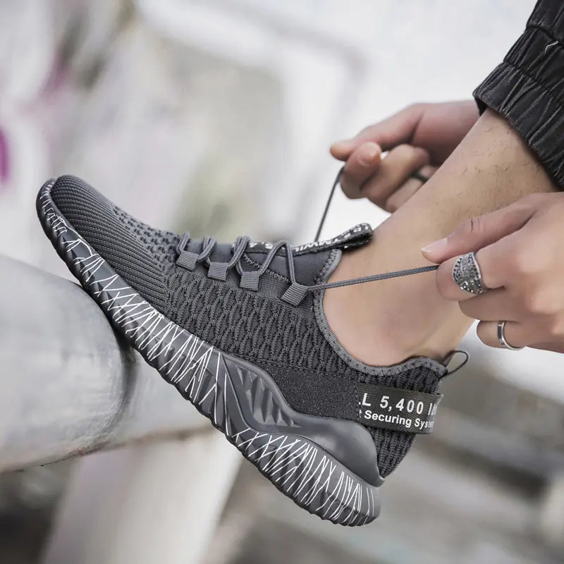 2019 New Men's Breathable Knit Sneakers (Casual Shoes)